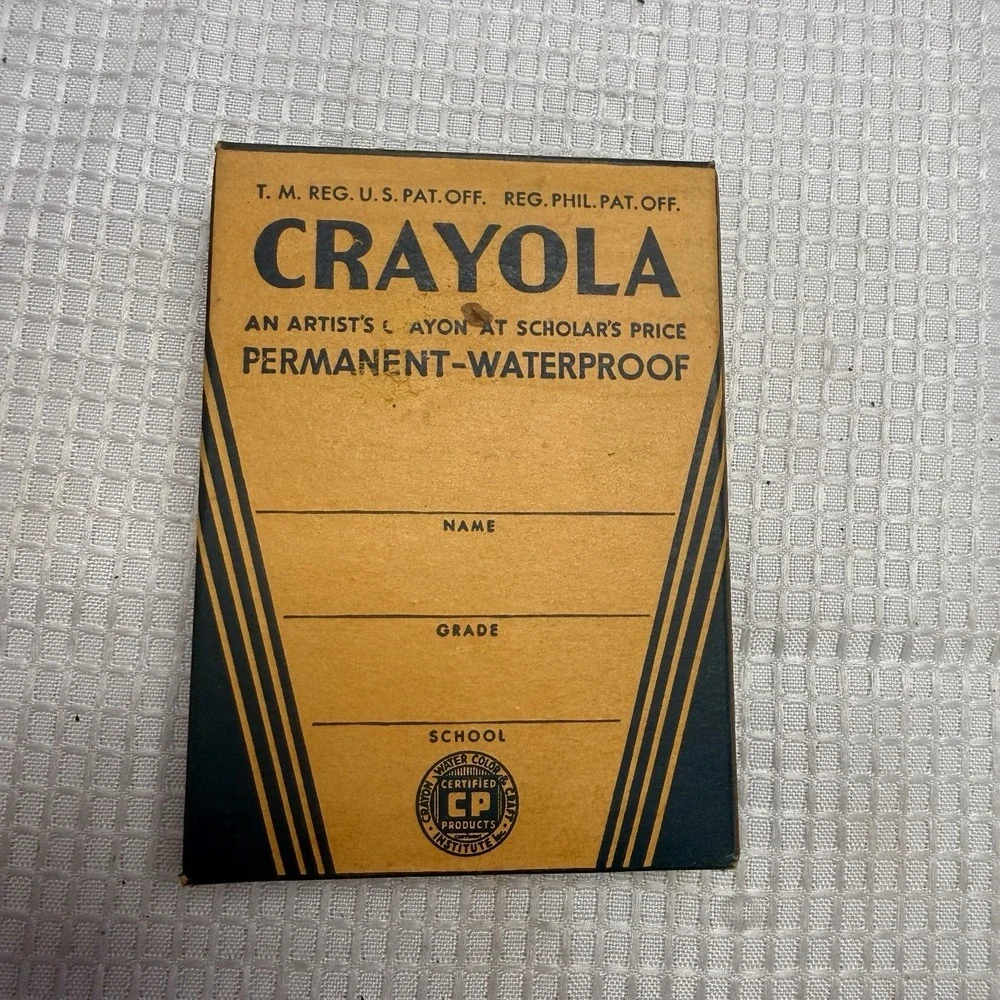 Crayola 16 Gold Medal School Crayons Complete Box Colors Binney Smith Vtg '38-42